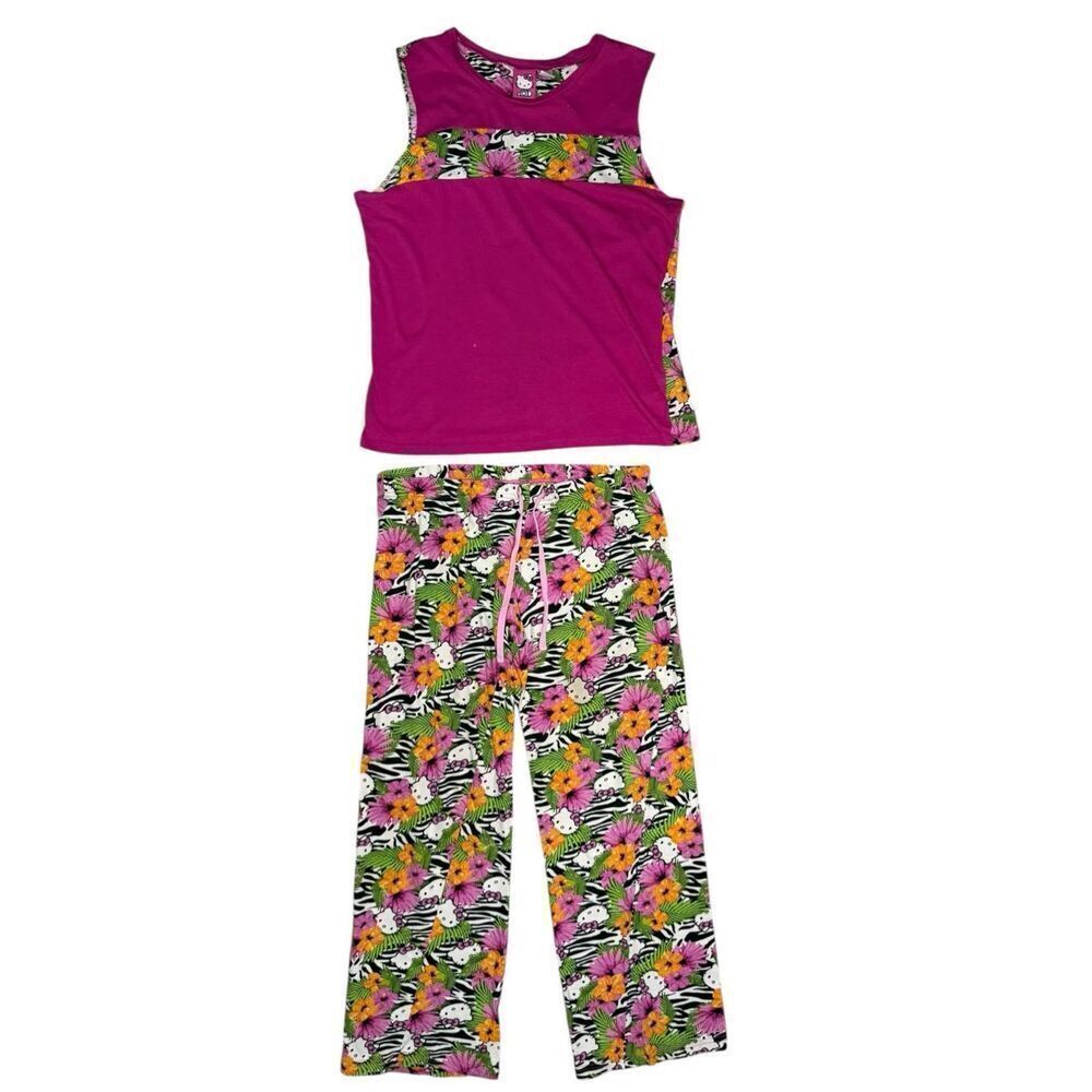 Sanrio Women’s Medium Hello Kitty Tropical Escape Pajamas Pink Zebra Loungewear‎